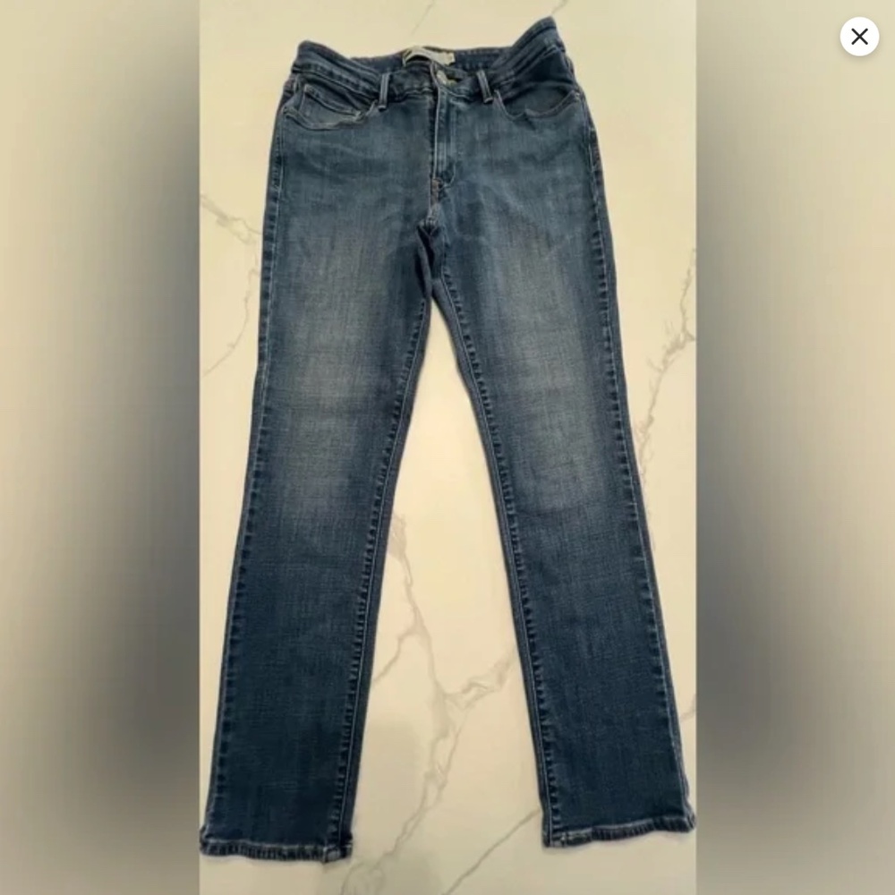 Levi Strauss Mid Rise Skinny Jeans